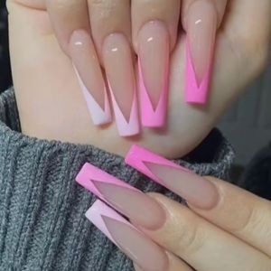 Meet your Posher, Rebeca